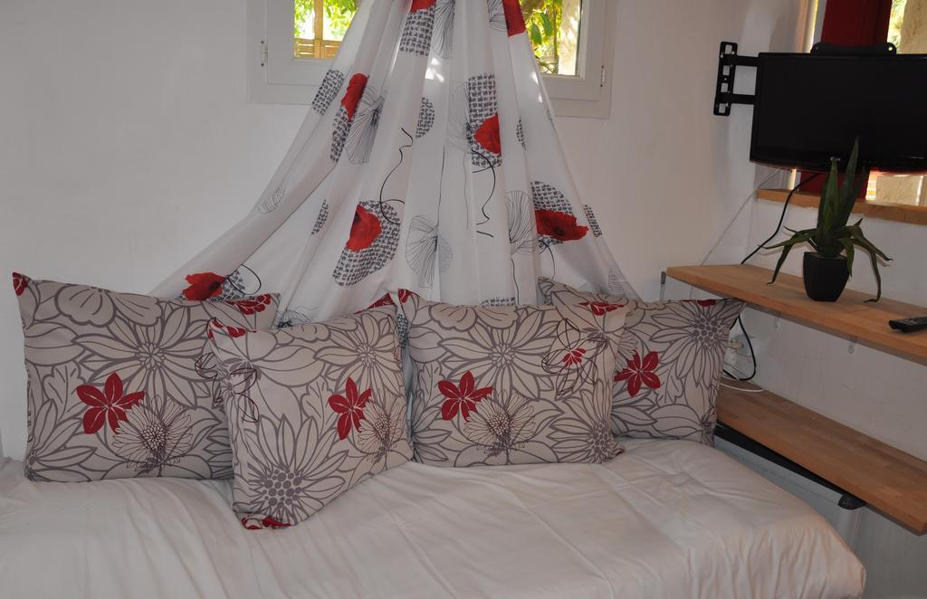 Hotel Les Mimosas Bormes-les-Mimosas Bagian luar foto